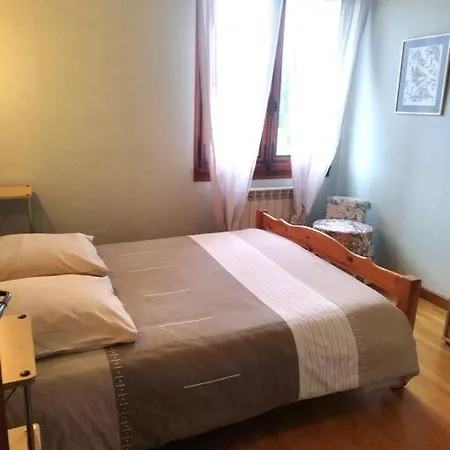 Ξενοδοχείο Maison Savoyarde 3*